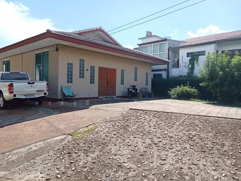 HousesPrae, Phrae, ถนนยันตรกิจโกศล, Don Mun, Sung Men, Phrae, 4 Bedrooms, 250 sqm, Single Detached House For Sale, by พงศ์สุธี เหลืองเสรี, 500573284 - DDproperty.com