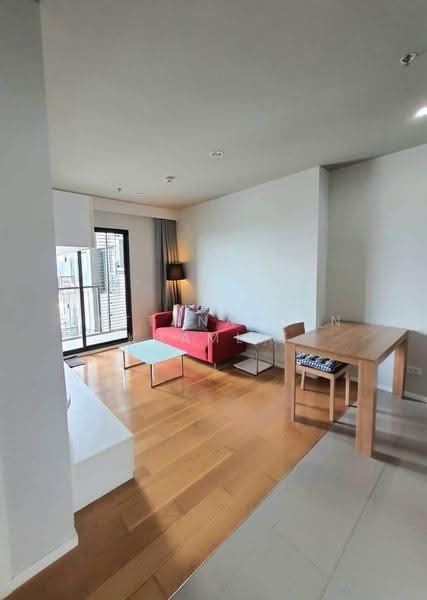 Blocs 77, Bangkok, 291 On Nut Rd, Phra Kanong Nua, Watthana, Bangkok, 1 Bedroom, 40 sqm, Condo For Rent, by Rattanaporn Khamlit, 500573322 - DDproperty.com