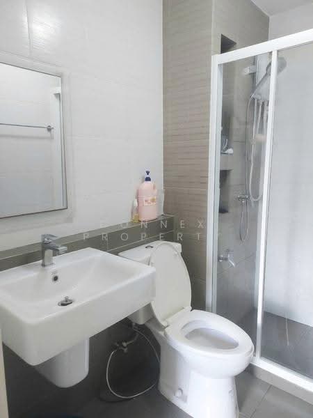 Dcondo Tann Charan, Bangkok, Liap Thang Rotfai Taling Chan Road, Bang Khun Non, Bangkok Noi, Bangkok, 1 Bedroom, 27 sqm, Condo For Sale, by Connex Property, 500573325 - DDproperty.com