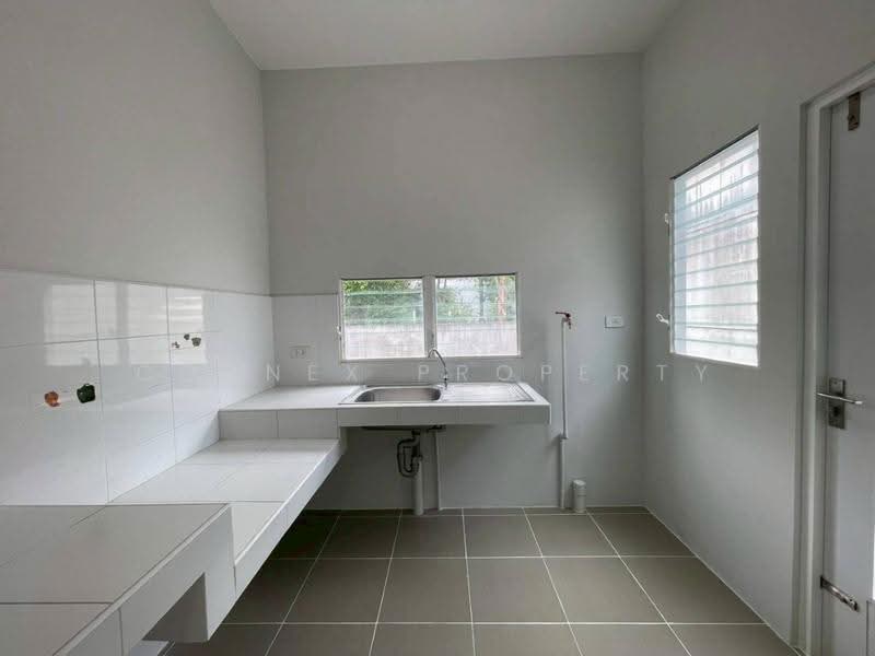 Chaiyapruk Pinklao-Kanchanapisek, Nonthaburi, Bang Yai-Bang Khulad Road, Bang Yai, Nonthaburi, 4 Bedrooms, 240 sqm, Single Detached House For Sale, by Connex Property, 500573347 - DDproperty.com