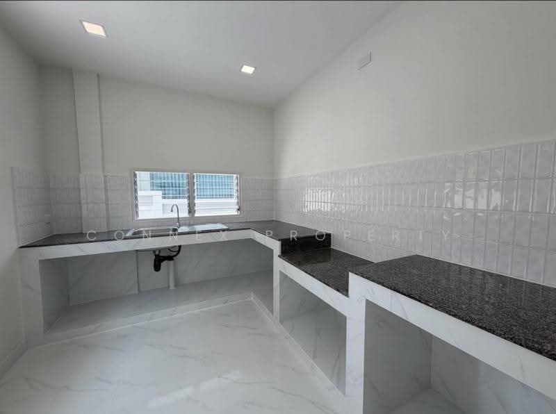 Chaiyapruek Bangbuathong, Nonthaburi, Soi Chaiyapruek Village, Bang Bua Thong, Nonthaburi, 4 Bedrooms, 240 sqm, Single Detached House For Sale, by Connex Property, 500573352 - DDproperty.com