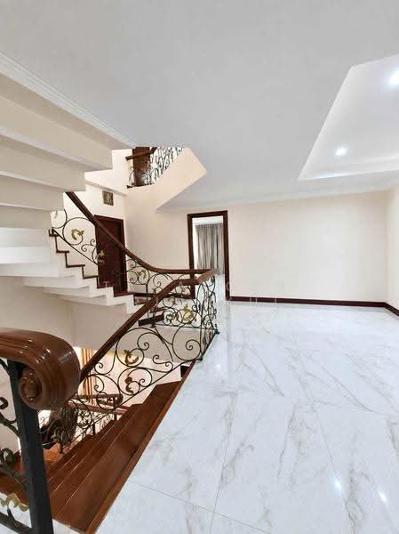 Baan Imamphon 2, Bangkok, Soi Imamphon Village 2, Bang Chuek Nang, Taling Chan, Bangkok, 5 Bedrooms, 450 sqm, Single Detached House For Sale, by Tanakorn Sridakul, 500573358 - DDproperty.com