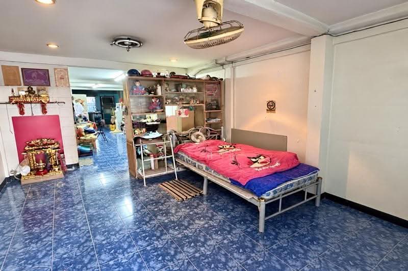 เคหะบางบัว, Bangkok, ถนนพหลโยธิน, Talat Bang Khen, Lak Si, Bangkok, 2 Bedrooms, 120 sqm, Townhouse For Sale, by คุณปิ่น, 500573418 - DDproperty.com