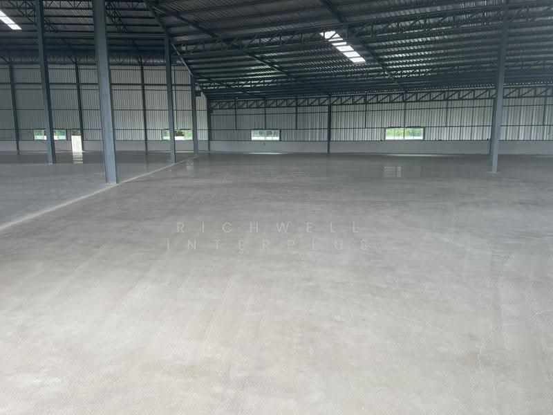 ขาย/ให้เช่าโกดังโรงงานพร้อมที่ดินเนื้อที่ 27 ไร่ ทำเลศักยภาพ ใกล้ Asia Industrial Estate เพียง 1 กม., ชลบุรี, ห้างสูง, หนองใหญ่, ชลบุรี, 44,400 ตร.ม., โกดัง-โรงงาน ขาย, โดย RICHWELL INTERPLUS, 500573429 - DDproperty.com