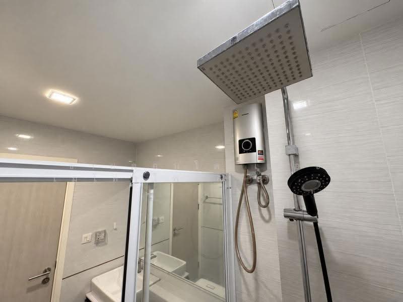 The Metropolis Samrong Interchange, Samut Prakan, 954 Sukhumvit Road, Samrong Nua, Muang Samut Prakarn, Samut Prakan, 2 Bedrooms, 35 sqm, Condo For Sale, by คุณอั้ม, 500573432 - DDproperty.com