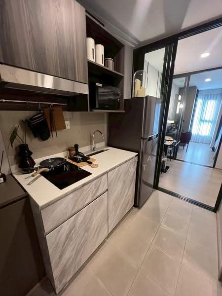 Aspire Onnut Station, Bangkok, Sukhumvit Road, Phra Kanong, Khlong Toei, Bangkok, 1 Bedroom, 30 sqm, Condo For Sale, by Chanoknan Tangpipattanapong, 500573446 - DDproperty.com