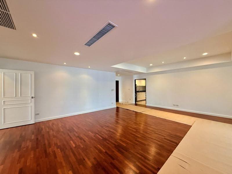 La Cascade, Bangkok, Eakamai, Khlong Tan Nua, Watthana, Bangkok, 3 Bedrooms, 260 sqm, Condo For Rent, by Bangkok Residential, 500573462 - DDproperty.com