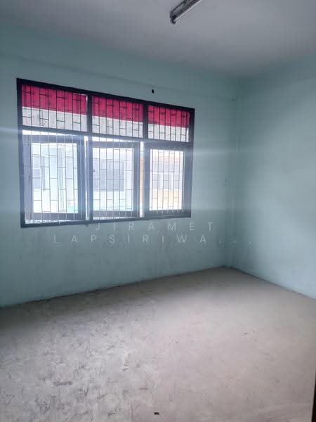 ตรอกข้างโรงพยาบาลทหารเรือ, Bangkok, Bukkalo, Thon Buri, Bangkok, 4 Bedrooms, 270 sqm, Townhouse For Rent, by Jiramet Lapsiriwatkul, 500573465 - DDproperty.com