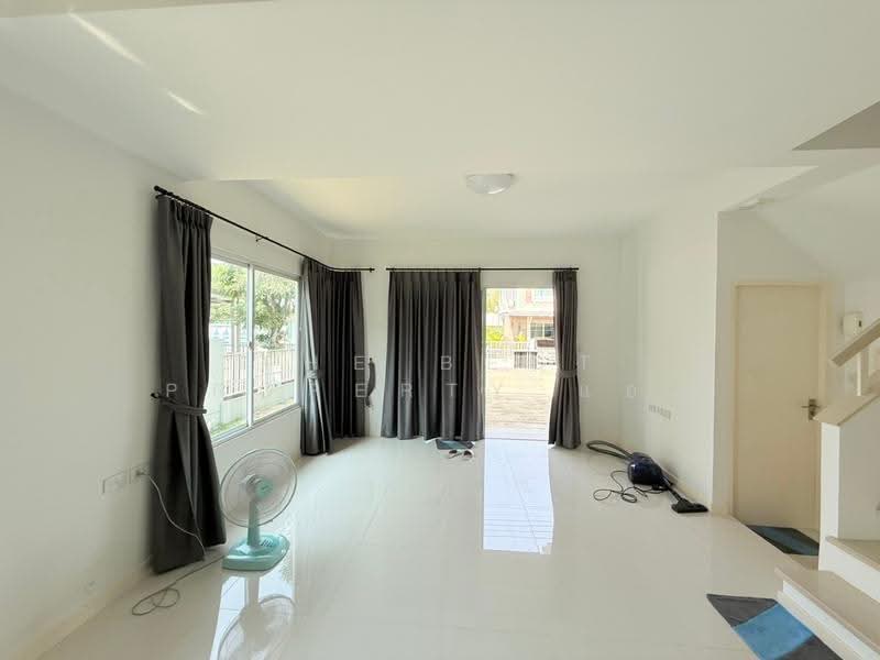 Villaggio Rangsit - Klong 2, Pathum Thani, Soi Rangsit - Nakhon Nayok 31, Rangsit - Nakhon Nayok Road, Khlong Song, Khlong Luang, Pathum Thani, 3 Bedrooms, 100 sqm, Single Detached House For Sale, by The Best Property แอน, 500573475 - DDproperty.com