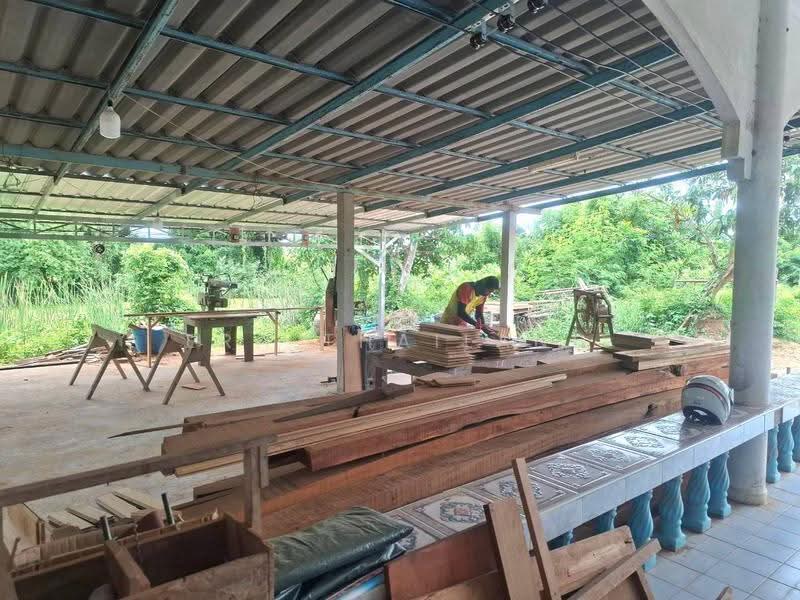 ขายบ้านเดี่ยว 2 ชั้น พร้อมที่ดินผืนใหญ่ 3 ไร่ 2 งาน บางน้ำเชี่ยว, sing-buri, Bang Nam Chio, Phrom Buri, Sing Buri, 2 Bedrooms, 5,600 sqm, Single Detached House For Sale, by ERA Thailand, 500573506 - DDproperty.com