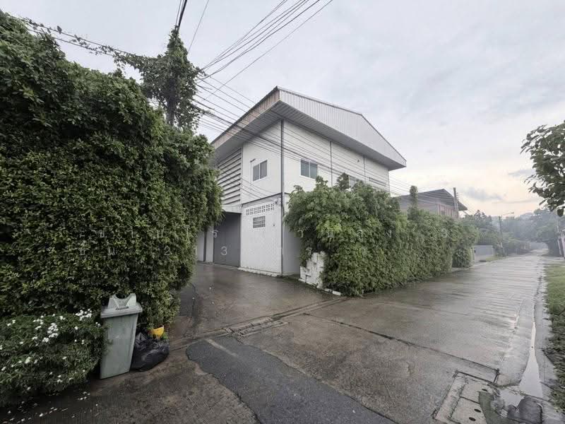 โรงงาน โกดัง Mixed-Used พร้อมที่อยู่อาศัย ใกล้สนามบินดอนเมือง, nonthaburi, Ban Mai, Pak Kret, Nonthaburi, 4 Bedrooms, 208 sqm, Townhouse For Sale, by คุณเกิ้ล, 500573528 - DDproperty.com