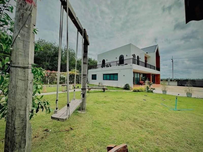 3-BR House, Chon Buri (Pattaya), Bo Win, Si Racha, Chon Buri (Pattaya), 3 Bedrooms, 240 sqm, Single Detached House For Sale, by Sita Shrestha, 500573554 - DDproperty.com