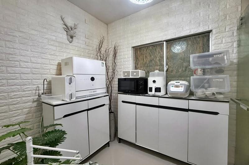 Baan Pruksa 82 Prachauthit-Rama 2, Samut Prakan, Pracha Uthit-Wat Khu Sang Road, Nai Khlong Bang Pla Kot, Phra Samut Jadee, Samut Prakan, 3 Bedrooms, 130 sqm, Townhouse For Sale, by คุณหนุ่ม, 500573563 - DDproperty.com
