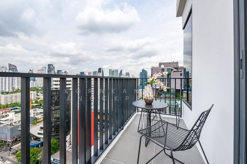 M Thonglor 10, Bangkok, 9 Soi Ekkamai 12, Ekkamai Road, Khlong Tan Nua, Watthana, Bangkok, 2 Bedrooms, 58 sqm, Condo For Rent, by Kornkanock Kanockpradit, 500573610 - DDproperty.com