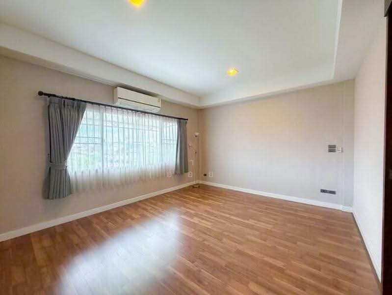 The Terrace Ramintra 65, Bangkok, Ram Inthra Road, Tha Rang, Bang Khen, Bangkok, 3 Bedrooms, 180 sqm, Townhouse For Sale, by คุณรุ่งนภา ศาสนะ (ออย), 500573694 - DDproperty.com