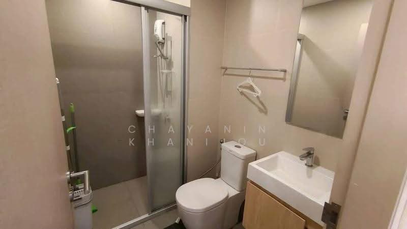 Lumpini Suite Phetchaburi-Makkasan, Bangkok, 1515 Phetchaburi Rd, Makkasan, Ratchathewi, Bangkok, 2 Bedrooms, 41 sqm, Condo For Rent, by Chayanin Khanijou, 500573703 - DDproperty.com