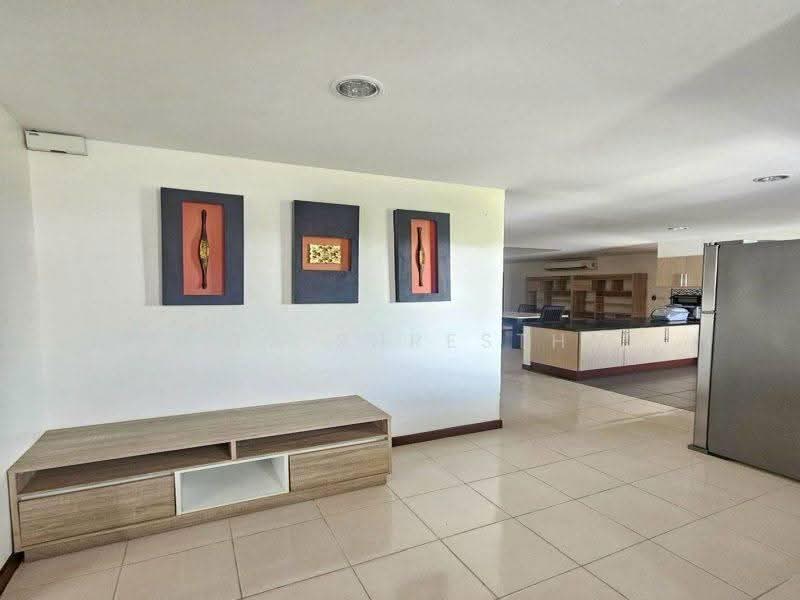 Rama Harbour View, Chon Buri (Pattaya), 25 Soi Mu Ban Home Town Phase 2 Soi 4, Surasak, Si Racha, Chon Buri (Pattaya), 2 Bedrooms, 125 sqm, Condo For Rent, by Sita Shrestha, 500573727 - DDproperty.com