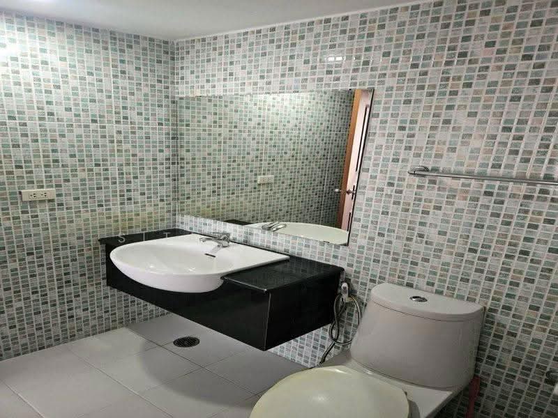 Rama Harbour View, Chon Buri (Pattaya), 25 Soi Mu Ban Home Town Phase 2 Soi 4, Surasak, Si Racha, Chon Buri (Pattaya), 2 Bedrooms, 125 sqm, Condo For Rent, by Sita Shrestha, 500573727 - DDproperty.com