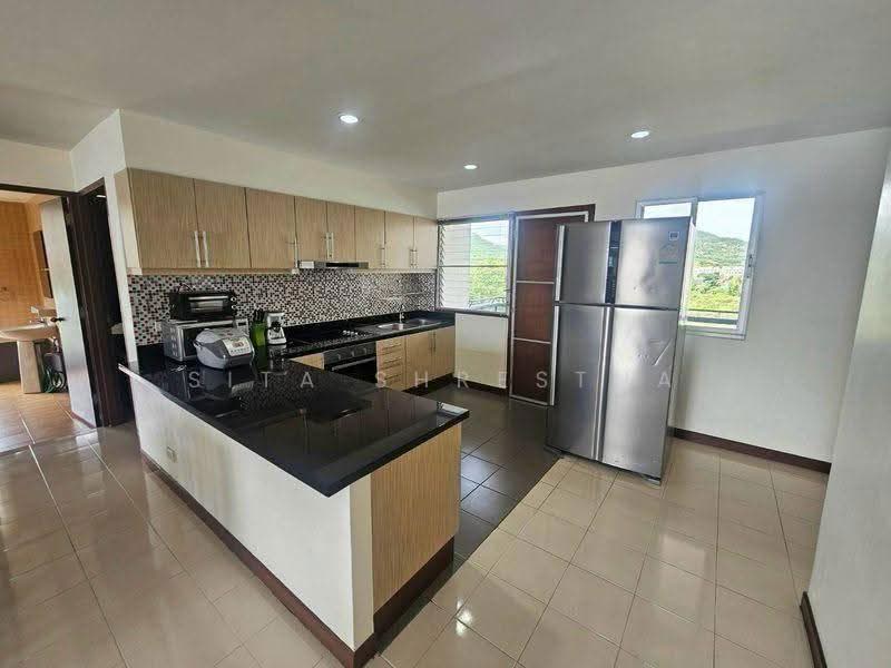 Rama Harbour View : รามาฮาร์เบอร์วิวคอนโดมิเนียม, ชลบุรี, 25 ซอย หมู่บ้านโฮมทาวน์ เฟส 2 ซอย 4, สุรศักดิ์, ศรีราชา, ชลบุรี, 125 ตร.ม., คอนโด ขาย, โดย Sita Shrestha, 500573733 - DDproperty.com