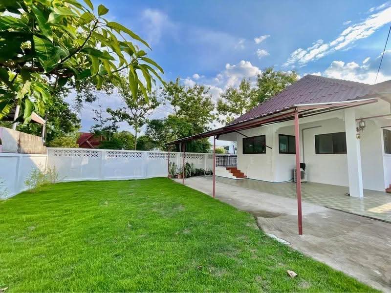 A house for rent near 89 Plaza, Chiang Mai Rental Price: 20,000 THB / month Property ID: No.15H921, Chiang Mai, Nong Phung, Saraphi, Chiang Mai, 3 Bedrooms, 100 sqm, Single Detached House For Rent, by Baandeedee Chiangmai, 500573847 - DDproperty.com