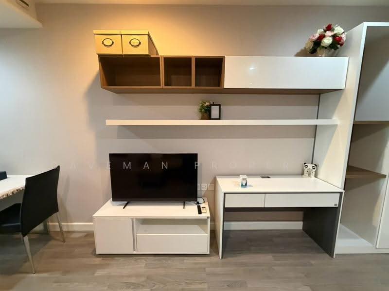 The Room Sathorn, Bangkok, 78 Pan Road, Silom, Bang Rak, Bangkok, 1 Bedroom, 50 sqm, Condo For Rent, by Caveman Property, 500573876 - DDproperty.com