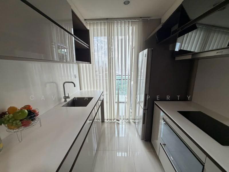 The Room Sathorn, Bangkok, 78 Pan Road, Silom, Bang Rak, Bangkok, 1 Bedroom, 50 sqm, Condo For Rent, by Caveman Property, 500573876 - DDproperty.com