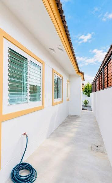 Minimalist-style detached house for sale at The Bliss Bueng, Si Racha, Chon Buri (Pattaya), Bueng, Si Racha, Chon Buri (Pattaya), 3 Bedrooms, 256 sqm, Single Detached House For Sale, by A House Property Co.,Ltd., 500573924 - DDproperty.com