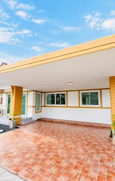 Minimalist-style detached house for sale at The Bliss Bueng, Si Racha, Chon Buri (Pattaya), Bueng, Si Racha, Chon Buri (Pattaya), 3 Bedrooms, 256 sqm, Single Detached House For Sale, by A House Property Co.,Ltd., 500573924 - DDproperty.com