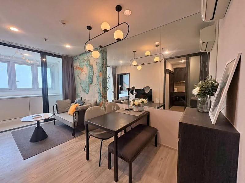 XT Huaikhwang, Bangkok, 244 Ratchadaphisek Road, Huai Khwang, Bangkok, 1 Bedroom, 35 sqm, Condo For Rent, by Chayanin Khanijou, 500573938 - DDproperty.com