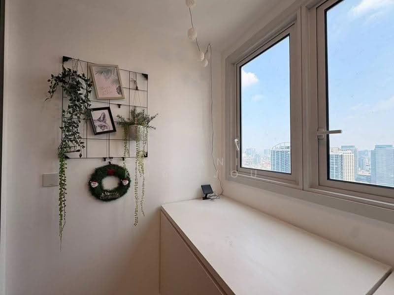 XT Huaikhwang, Bangkok, 244 Ratchadaphisek Road, Huai Khwang, Bangkok, 1 Bedroom, 35 sqm, Condo For Rent, by Chayanin Khanijou, 500573938 - DDproperty.com