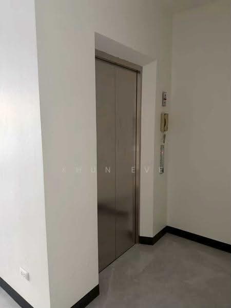 Luxury home office in Pattanakarn 30 at The Pride Pattanakarn 30 ( SPSEVE2357 ), Bangkok, พัฒนาการ 32, Suan Luang, Bangkok, , 350 sqm, Shophouse For Rent, by Khun Eve, 500573945 - DDproperty.com