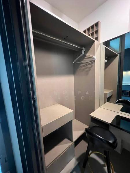 XT Huaikhwang, Bangkok, 244 Ratchadaphisek Road, Huai Khwang, Bangkok, 1 Bedroom, 30 sqm, Condo For Rent, by Poommipat Suradech, 500573977 - DDproperty.com