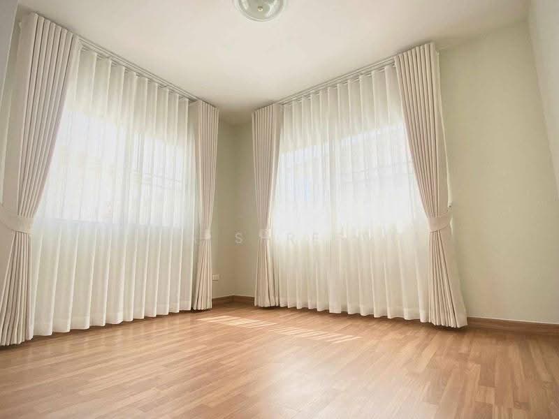 Baan Klang Suan, Chon Buri (Pattaya), Sukhumvit Road, Ta Khian Tia, Bang Lamung (Pattaya), Chon Buri (Pattaya), 3 Bedrooms, 204 sqm, Single Detached House For Sale, by Sita Shrestha, 500573978 - DDproperty.com