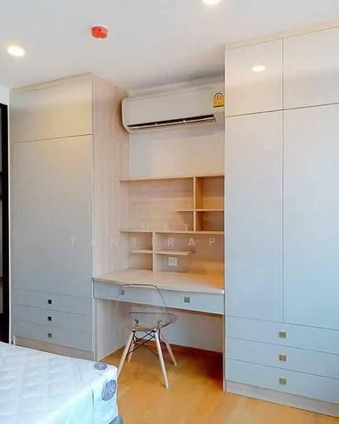 Noble Revo Silom, Bangkok, 88 Soi Surasak Surasak Road, Silom, Bang Rak, Bangkok, 1 Bedroom, 34 sqm, Condo For Sale, by Nat Tantirapan, 500574005 - DDproperty.com
