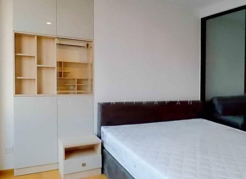 Noble Revo Silom, Bangkok, 88 Soi Surasak Surasak Road, Silom, Bang Rak, Bangkok, 1 Bedroom, 34 sqm, Condo For Sale, by Nat Tantirapan, 500574005 - DDproperty.com