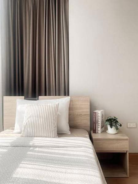The Lumpini 24, Bangkok, Sukhumvit 24 Road, Khong Tan, Khlong Toei, Bangkok, 2 Bedrooms, 55 sqm, Condo For Rent, by Chayanin Khanijou, 500574037 - DDproperty.com