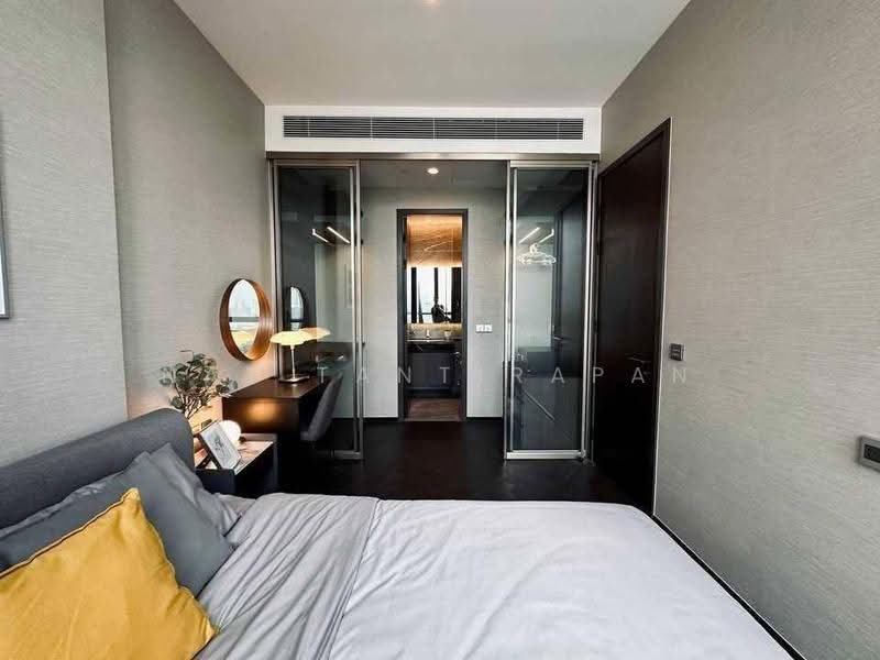 The Esse Sukhumvit 36, Bangkok, Soi Sukhumvit 36, Sukhumvit Road, Phra Kanong, Khlong Toei, Bangkok, 1 Bedroom, 39 sqm, Condo For Sale, by Nat Tantirapan, 500574065 - DDproperty.com