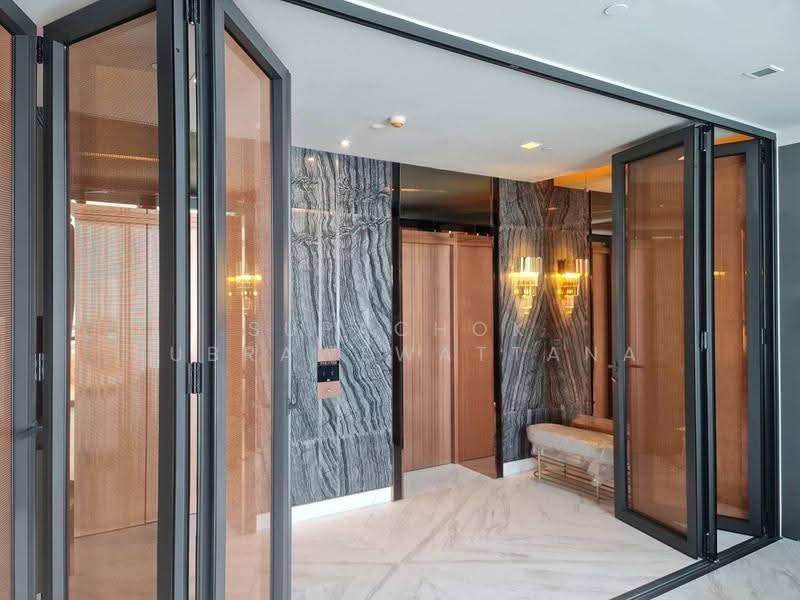 The Monument Thonglor, Bangkok, 998 Thonglor Road, Khlong Tan Nua, Watthana, Bangkok, 2 Bedrooms, 125 sqm, Condo For Rent, by Supachok Subrawewattana, 500574097 - DDproperty.com