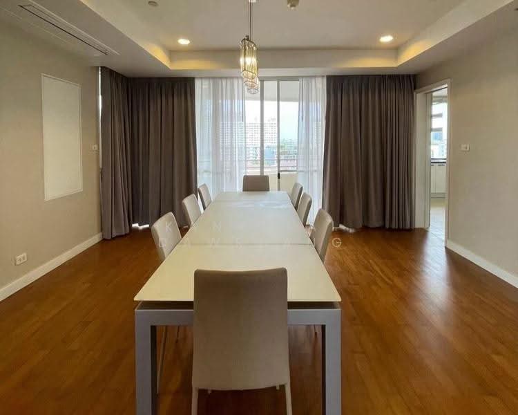 Hampton Thonglor 10, Bangkok, 324 Soi Thonglor 10, Sukhumvit Road, Khlong Tan Nua, Watthana, Bangkok, 3 Bedrooms, 232 sqm, Condo For Rent, by Kanrutai Dawruang, 500574113 - DDproperty.com