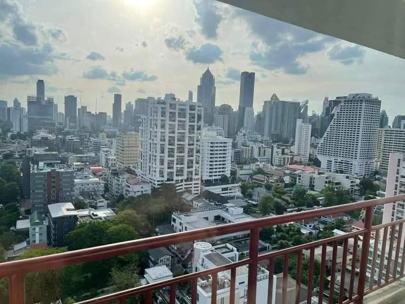 Lake Green, Bangkok, 199 Sukhumvit Soi 8, Khlong Toei, Bangkok, 2 Bedrooms, 125 sqm, Condo For Rent, by Dechatorn Chichaiyang, 500574116 - DDproperty.com
