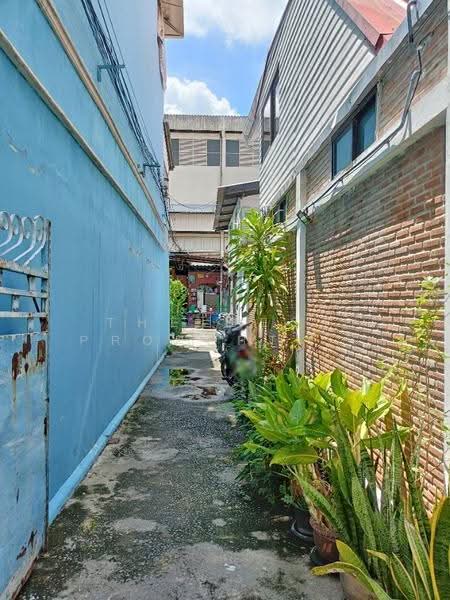 บ้านเดี่ยวพร้อมที่ดินยานวานา กรุงเทพมหานคร, Bangkok, Thung Wat Don, Sathon, Bangkok, 2 Bedrooms, 100 sqm, Single Detached House For Sale, by The Best Property แอ๊ด, 500574160 - DDproperty.com