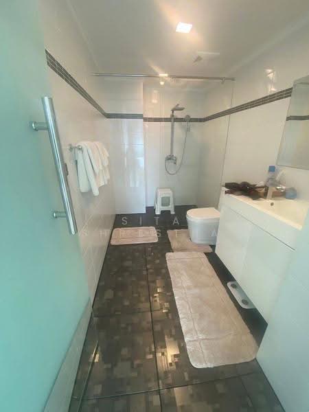 Park Royal 3 condominium, Chon Buri (Pattaya), Soi Phratamnak Phratamnak, Nong Pru, Bang Lamung (Pattaya), Chon Buri (Pattaya), 2 Bedrooms, 77 sqm, Condo For Sale, by Sita Shrestha, 500574173 - DDproperty.com