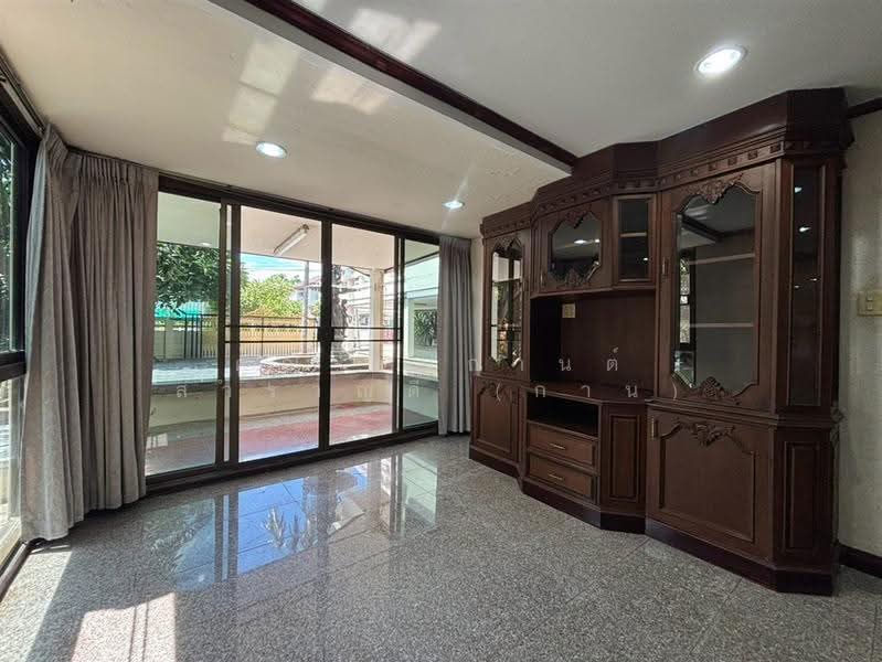 บ้านประชานิเวศน์ 2 (Baan Prachaniwet 2), nonthaburi, ถนนประชาชื่น, Tha-Sai, Muang Nonthaburi, Nonthaburi, 4 Bedrooms, 260 sqm, Single Detached House For Sale, by คุณ ชนกานต์ สำราญดี (กาน), 500574193 - DDproperty.com