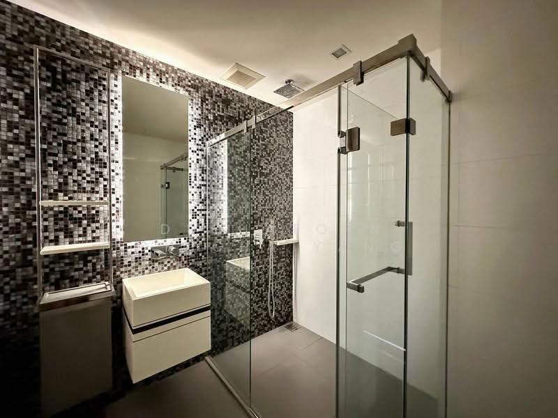 The Room Sathorn, bangkok, 78 Pan Road, Silom, Bang Rak, Bangkok, 1 Bedroom, 47 sqm, Condo For Sale, by Dechatorn Chichaiyang, 500574206 - DDproperty.com