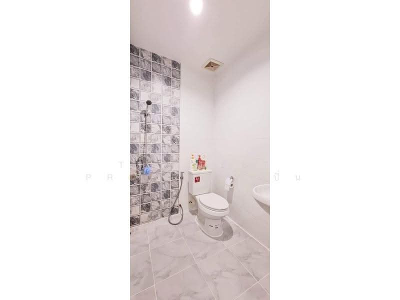 Bangsaen Valley, Chon Buri (Pattaya), Bypass Nong Mon Road, Huai Kapi, Muang Chon Buri, Chon Buri (Pattaya), 2 Bedrooms, 100 sqm, Townhouse For Sale, by The Best Property ปิ่น, 500574211 - DDproperty.com
