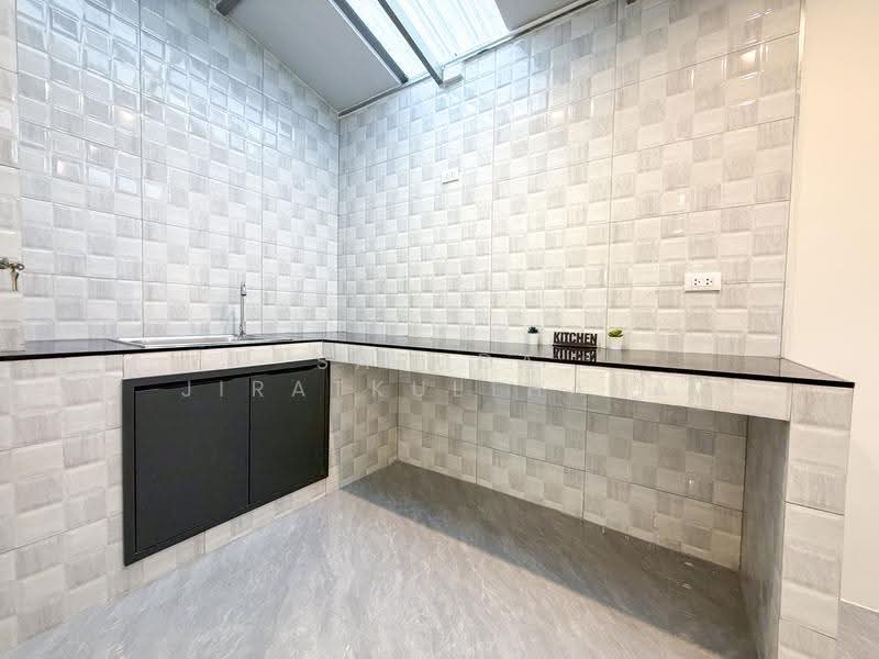 Pleno Pinklao-Wongwaen, Nonthaburi, Soi Atchariya Phatthana 2, Plai Bang, Bang Kruai, Nonthaburi, 3 Bedrooms, 120 sqm, Townhouse For Sale, by Saruda Jiratkulthana, 500574270 - DDproperty.com