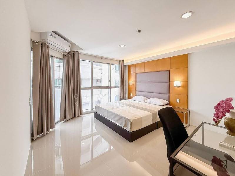 The Waterford Diamond Tower Sukhumvit, Bangkok, 758/18 Soi Sukhumvit 30/1, Sukhumvit Road, Khlong Toei, Bangkok, 4 Bedrooms, 184 sqm, Condo For Rent, by Chayanin Khanijou, 500574273 - DDproperty.com