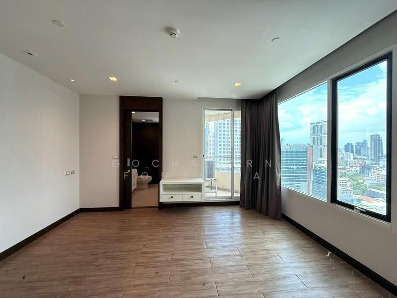 Ideal 24, Bangkok, 85 Sukhumvit 24 Alley, Khong Tan, Khlong Toei, Bangkok, 4 Bedrooms, 320 sqm, Condo For Sale, by Gochaporn Fongsupa, 500574298 - DDproperty.com