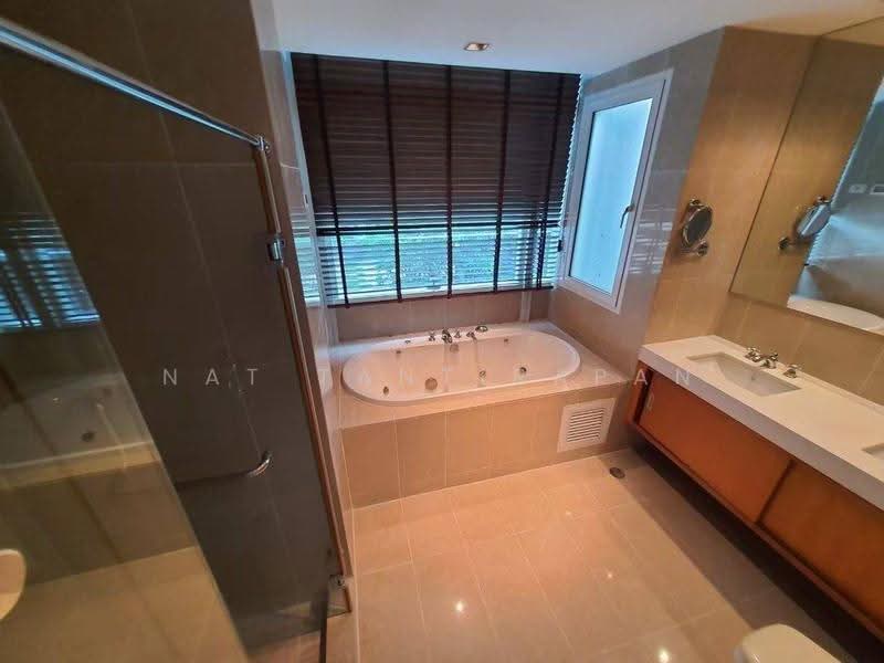 Athenee Residence, Bangkok, 65 Witthayu Road, Lumphini, Pathum Wan, Bangkok, 3 Bedrooms, 190 sqm, Condo For Rent, by Nat Tantirapan, 500574326 - DDproperty.com