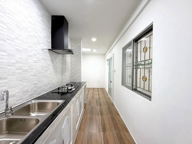 Baan Pruksa 20 Lumlukka Klong 2, Pathum Thani, Soi Lam Luk Ka 11, Khu Khot, Lam Luk Ka, Pathum Thani, 3 Bedrooms, 96 sqm, Townhouse For Sale, by คุณนา, 500574348 - DDproperty.com